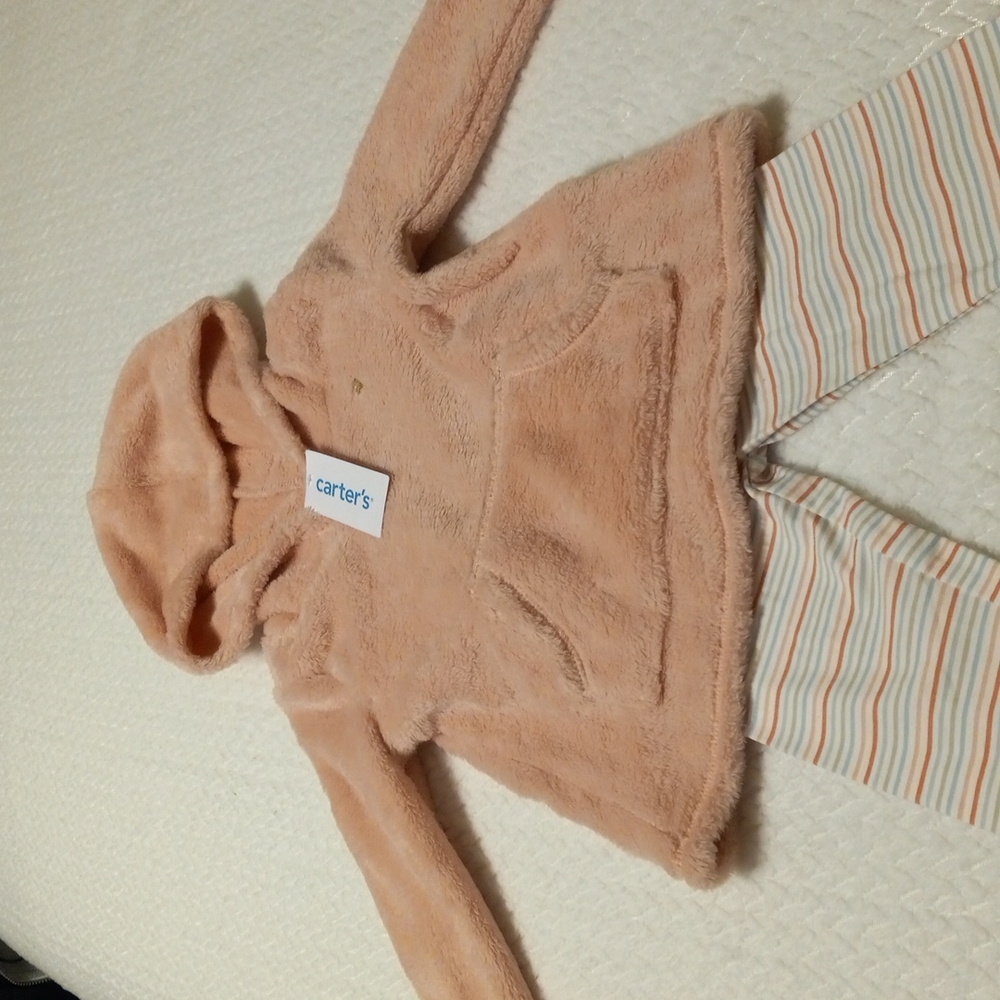 Carter's  2 piece set top and pants brand new tags still on size 3T